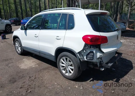 2017 Volkswagen Tiguan 2.0T Wolfsburg Edition из США, поврежденный, VIN WVGSV7AX5HK003552